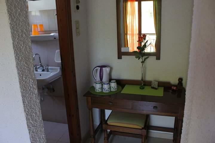 Artemis Rooms Agia Marina  Экстерьер фото