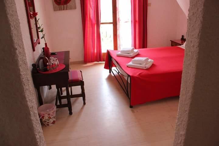 Artemis Rooms Agia Marina  Экстерьер фото